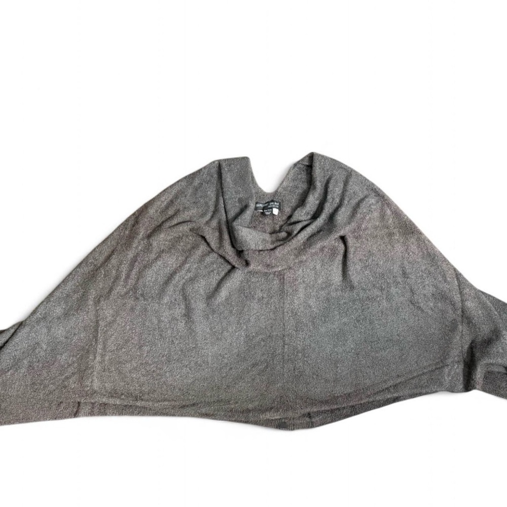 Barefoot dreams chocolate Poncho